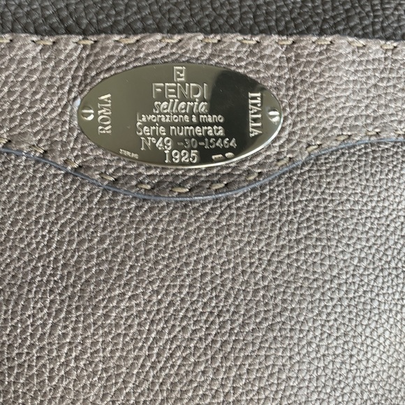 RARE Fendi Selleria Crossbody Bag Silver-large - Picture 5 of 14